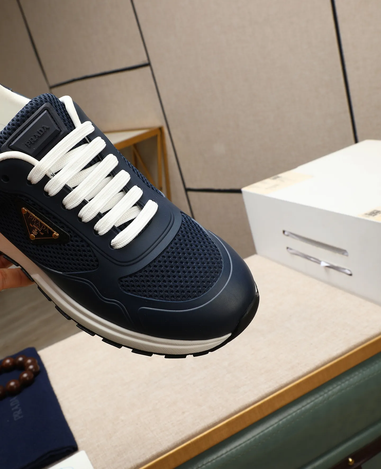 Men's shoes 💰580 [PRADA] Prada - High-end quality original order - Upper: 🔝 silk calfskin, brand canvas cloth, brand metal fasteners - Lining: mesh, foot pads; top-grade cowhide - Outsole: ultra-light TPU foam; molded outsole - Ultra-high quality control·Fine workmanship: highlighted (high-end·luxury·grade) -Size: 38-44 (45 can be customized) Wang